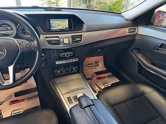 Mercedes-Benz E220 12 of 13