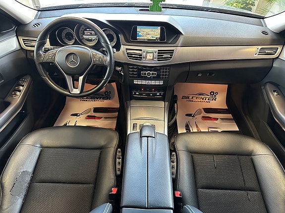 Mercedes-Benz E220 11 of 13