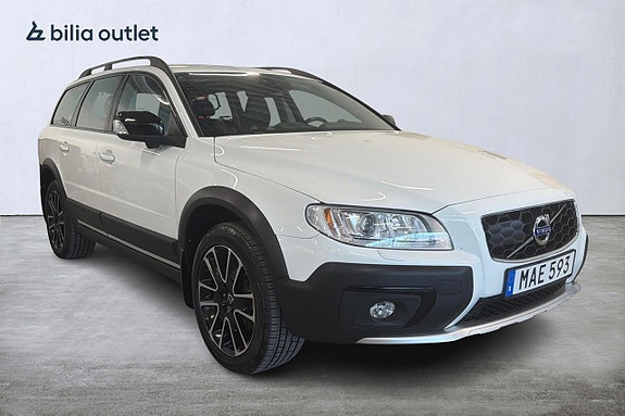 Volvo XC70 2 of 5