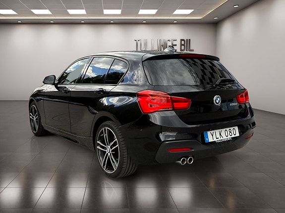 BMW 120d 3 of 5