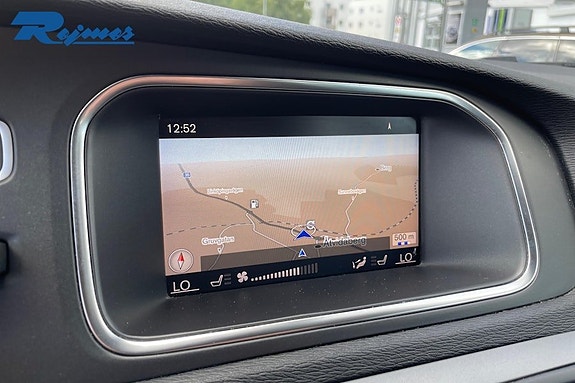 Volvo V40 Cross Country 18 of 18