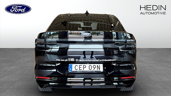 Ford Capri 7 of 12
