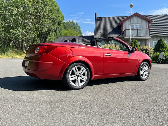 Renault Megane II 2 of 5