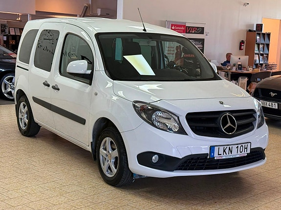 Mercedes-Benz Citan Tourer 9 of 22