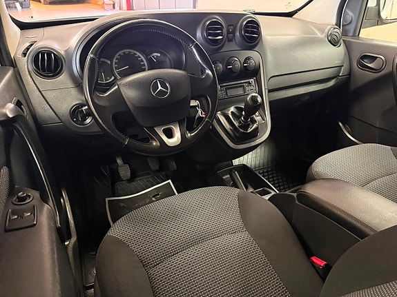 Mercedes-Benz Citan Tourer 15 of 22