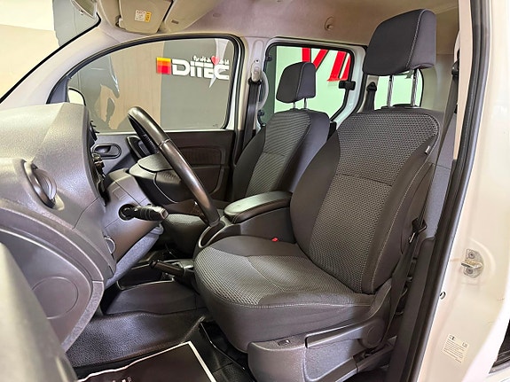 Mercedes-Benz Citan Tourer 14 of 22