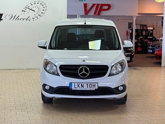 Mercedes-Benz Citan Tourer 10 of 22