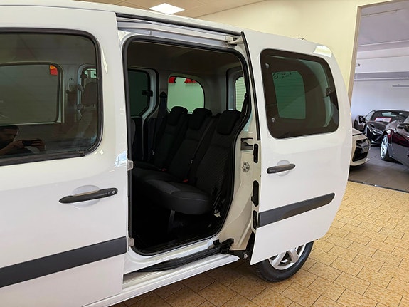 Mercedes-Benz Citan Tourer 12 of 22