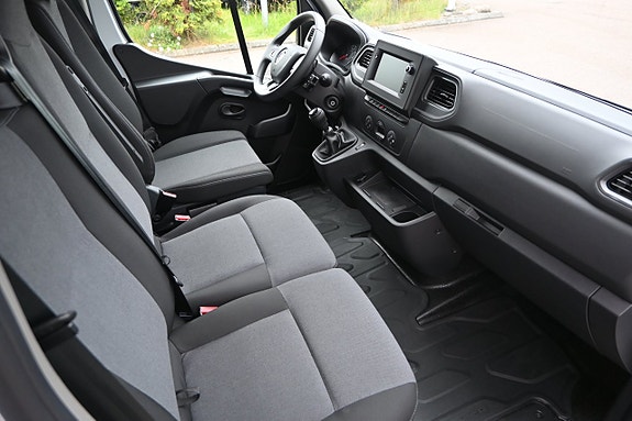Renault Master 8 of 20