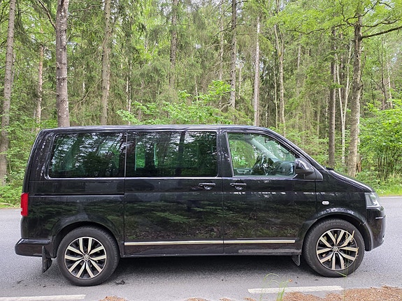Volkswagen Multivan 5 of 5