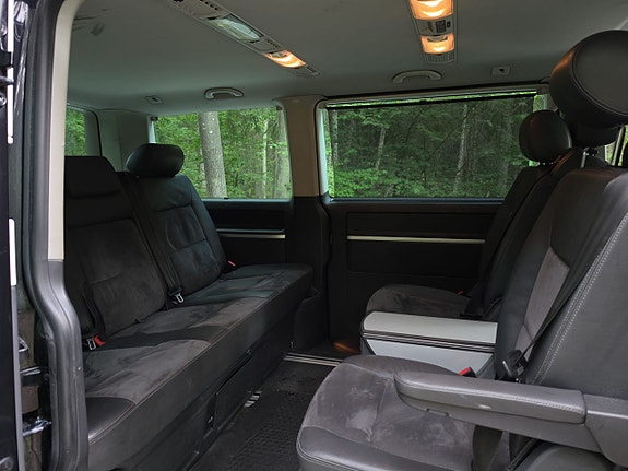Volkswagen Multivan 20 of 30