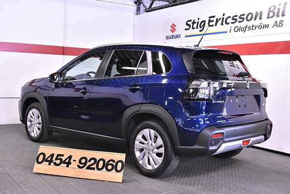 Suzuki S-Cross 5 of 15
