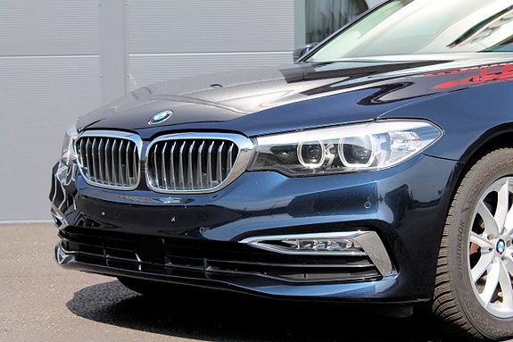 BMW 530d 3 of 5