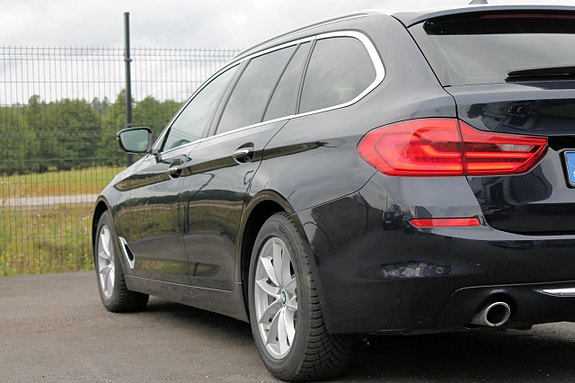 BMW 530d 13 of 30
