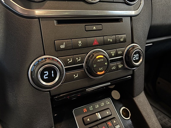 Land Rover Discovery 4 12 of 27