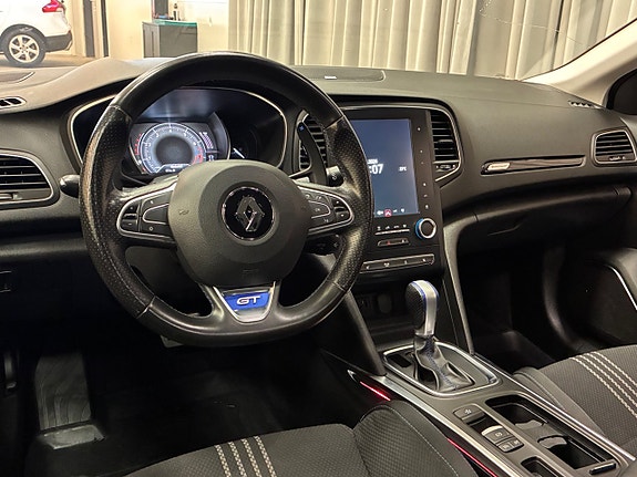 Renault Megane 11 of 17