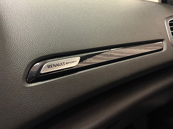 Renault Megane 15 of 17