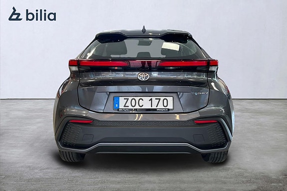 Toyota C-HR 5 of 5