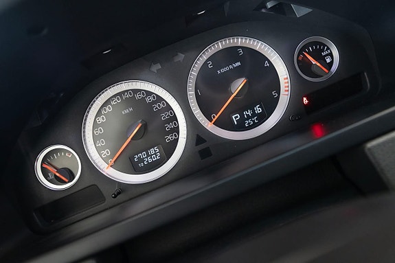 Volvo XC90 21 of 22