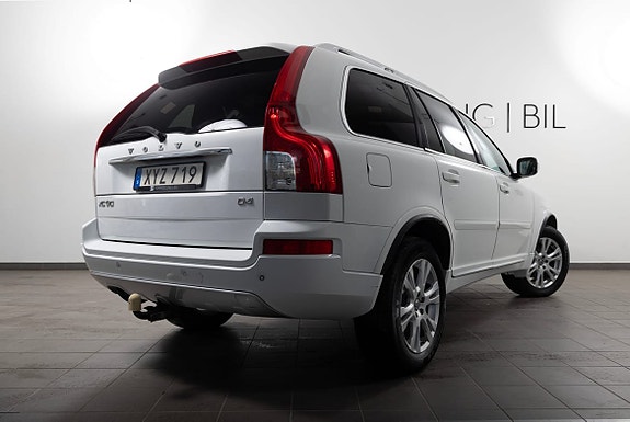 Volvo XC90 12 of 22