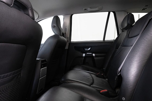 Volvo XC90 18 of 22