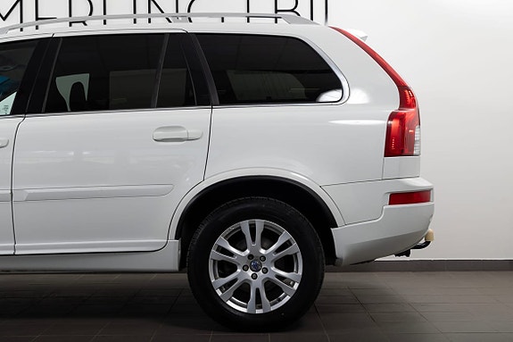 Volvo XC90 6 of 22