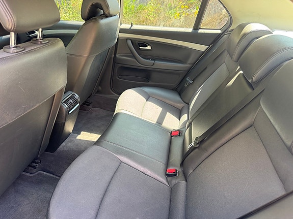 Saab 9-3 7 of 7
