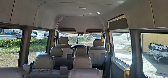 Volkswagen Crafter 5 of 5