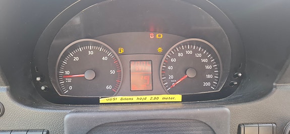 Volkswagen Crafter 2 of 5