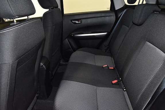 Suzuki Vitara 11 of 16