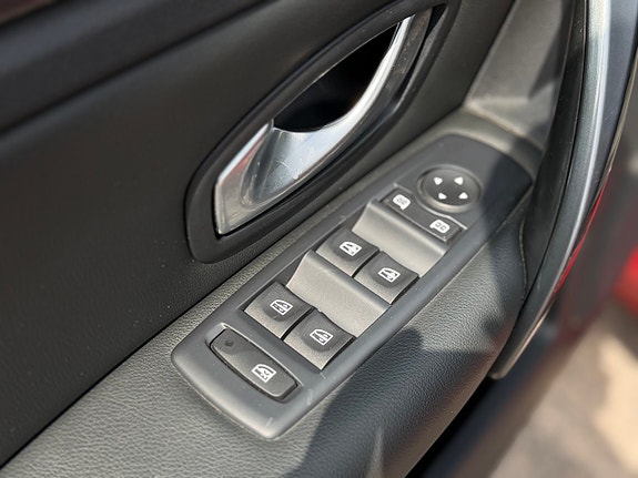Renault Laguna 10 of 24