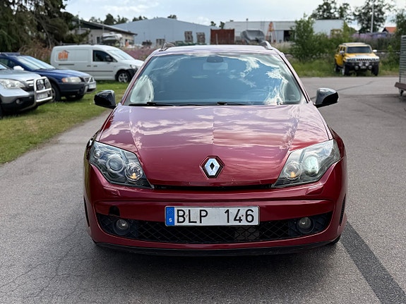 Renault Laguna 2 of 5