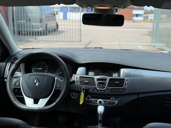Renault Laguna 14 of 24