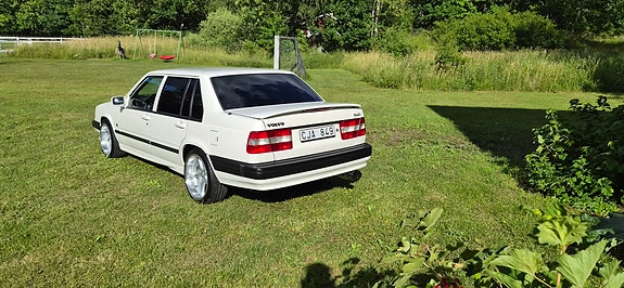 Volvo 940 3 of 5