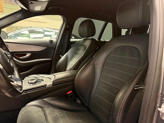 Mercedes-Benz C300 d 14 of 19