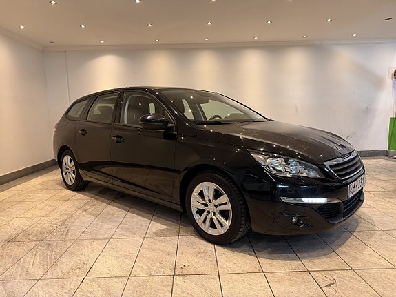 Peugeot 308 SW 5 of 5