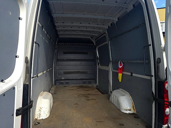 Volkswagen Crafter 35 7 of 16