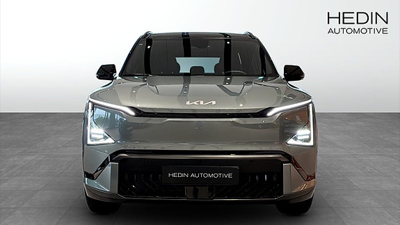 Kia EV5 8 of 11
