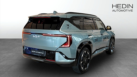 Kia EV5 2 of 11
