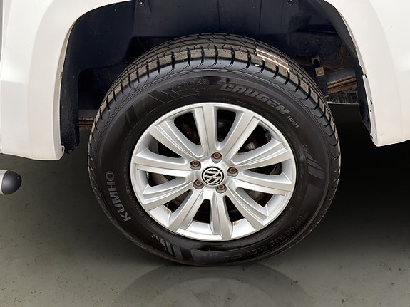 Volkswagen Amarok 28 of 30