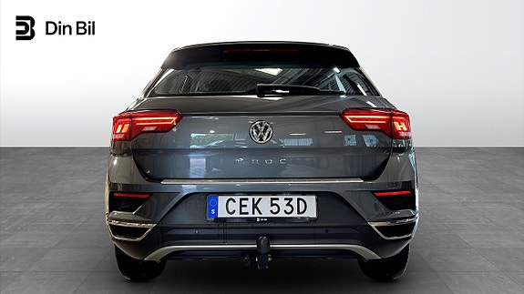 Volkswagen T-Roc 5 of 21