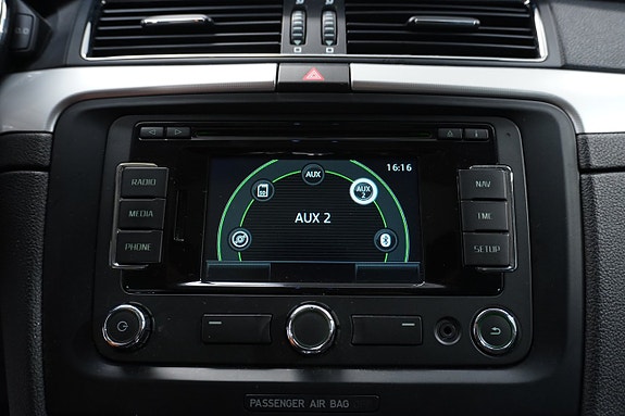 Skoda Superb 16 of 27