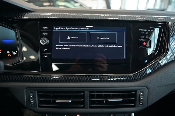 Volkswagen Polo 17 of 26