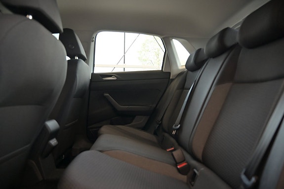 Volkswagen Polo 25 of 26