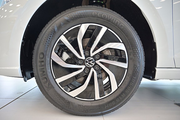 Volkswagen Polo 11 of 26