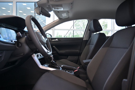 Volkswagen Polo 21 of 26