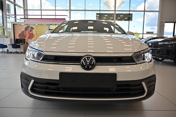 Volkswagen Polo 3 of 26
