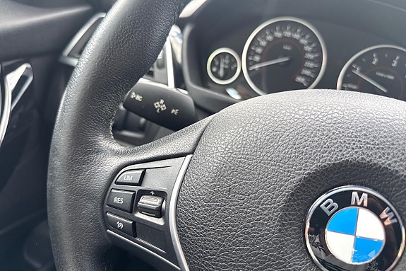 BMW 320 12 of 23