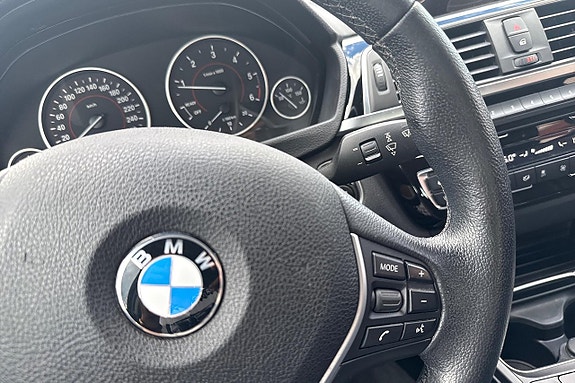 BMW 320 13 of 23