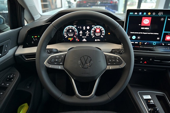 Volkswagen Golf I 12 of 25